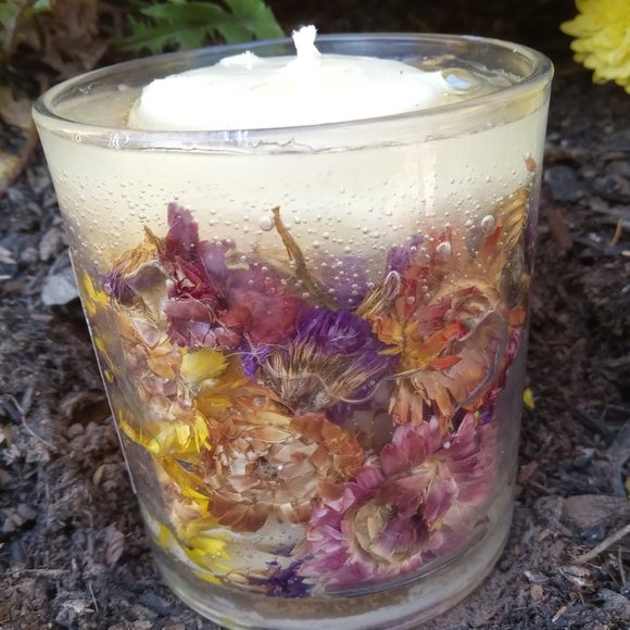 Vanila & Jasmine Soy Candles - Picture 2 of 4